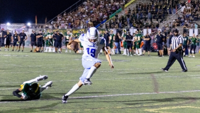On Friday, August 22nd, the Flashes JV and Varsity football teams kicked off the 2025 season against the Simi Valley Highlanders. Above is Varsity’s #19 running into the end zone scoring a touchdown for the Flashes. Inset, the JV game, with #4 making his way past a Highlander player. Photo credit Crystal Gurrola.