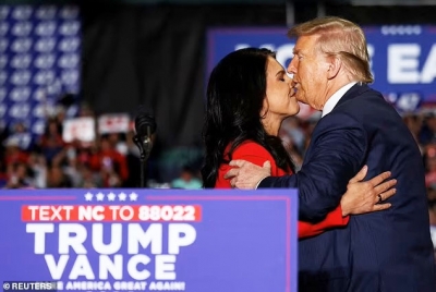 Tulsi Gabbard is not qualified to be Director of National Intelligence; this photo exposes another potential threat. Do we really need more personal controversy?