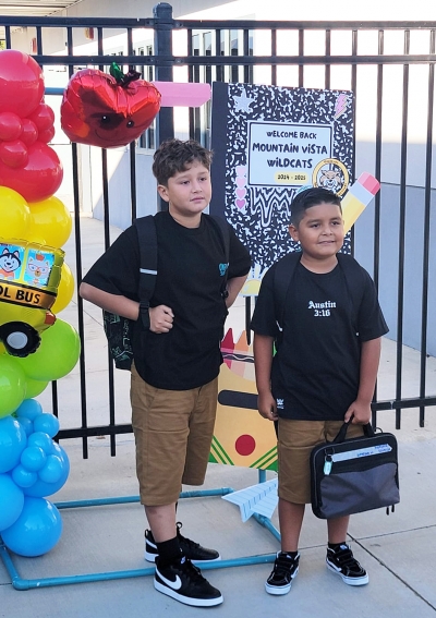 Mountain Vista Elementary had a GREAT first day of the 2024-2025 school year! Photo courtesy https://www.facebook.com/permalink.php?story_fbid=pfbid026ZoGhT2RPkGwLbjDhYo-iDqhBEs7LHKvwMNALqvpz6LABko5PYqdhdwHG2wwv6jiZl&id=100063493185283.