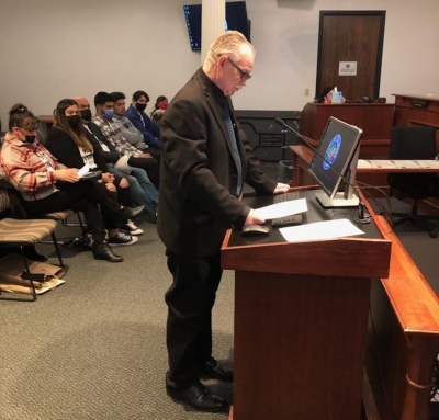 Duke Bradbury, Vice President of Thin Blue Line of Ventura County, presented to the City plans to name a street in remembrance of Fillmore’s former Fillmore PD Sgt. Max Pina.