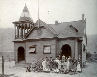 Sespe School on Grand Avenue, 1896