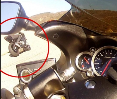 11-3-12, at approximately 2:31PM, a fatal traffic collision occurred on Westlake Boulevard near Triunfo Canyon Road in the City of Thousand Oaks. The motorcycle pictured above was seen in the area at the time of the collision and may be a witness. The motorcycle is black and has no license plates. The rider is wearing all black riding leathers with black motorcycle boots. The Thousand Oaks Traffic Bureau is asking that anyone with information on the rider or the motorcycle to please contact us. Thousand Oaks Traffic Bureau, Deputy Holzberger: Desk (805) 373-2305, Cell (805) 947-8271.