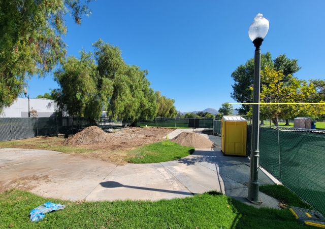 A brand-new modular restroom building is coming the week of August 4th! To prepare, demolition of the old restrooms will begin next week. The new facility will be: ADA-accessible; Equipped with two fully accessible restrooms; Baby-friendly with changing stations; Energy-efficient with LED lighting; Built to be secure, modern, and durable. We appreciate your patience as we work to improve our parks for everyone. Stay tuned, we can’t wait to unveil the finished project! Check out the rendering, right!