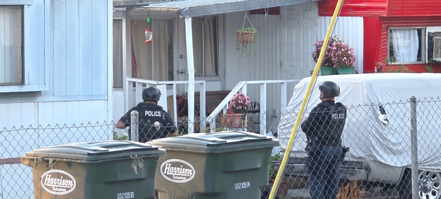 At approximately 7am on Monday, October 6, 2025, LAPD officers served a warrant at Fillmore West Trailer Park, 1906 Old Telegraph Road, Fillmore regarding a robbery investigation that occurred in their jurisdiction. There were unconfirmed reports of flash bangs being used. A Fillmore Sheriff’s patrol unit was on-scene as liaison in the event of an emergency; they had no involvement in the service. Photo credit Sebastian Ramirez.