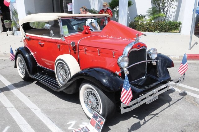 A big crowd turned out for this year’s Fourth of July Chili Cook-Off and Car Show. The show featured hundreds of sparkling autos. (Above) A 1920’s Ford in full glory.