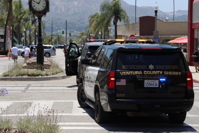 On Tuesday, July 4th, Fillmore Police responded to at least two fights which took place during the Sespe Creek near City Hall. According to reports juveniles may have been involved and no arrests were made.  Photo credit Angel Esquivel-AE News.