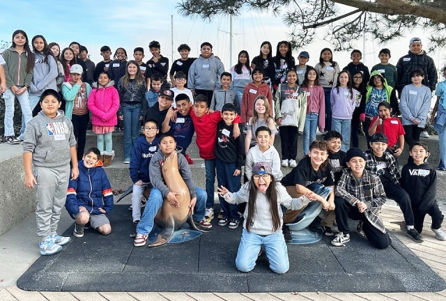Fillmore’s Rio Vista Elementary students took a field trip to the Channel Islands Maritime Museum. The mission of the museum is to preserve and share the wonders of our maritime heritage, highlight our complex interrelationships with the ecology of the sea. Principal Beverly Garnica said, “Our Rio Vista fourth graders had a great day at the Channel Islands Museum!” Photos courtesy https://www.facebook.com/484802076990777/posts/1077080907762888.