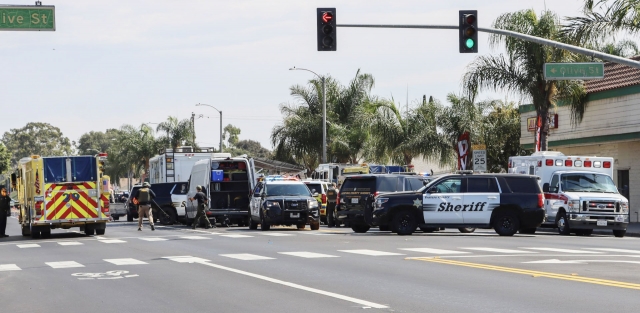 On Friday, September 20th, at approximately 9:00 a.m., the Ventura County Sheriff’s Office, together with other police agencies from adjacent cities, shut down the 400 block of Harvard Boulevard during an active search warrant at the Harvard Hotel in Santa Paula. The suspect, Maximo Hernandez, 34 of Santa Paula, is wanted in connection with a shooting that occurred on September 18, 2024, in the unincorporated area of Santa Paula near the 12th Street Bridge. He was not located and is considered armed and dangerous. Photo credit Angel Esquivel.