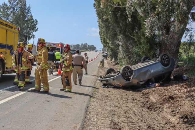 On Tuesday, March 26, at 1:21 p.m., Ventura County Fire Department, AMR Paramedics and California Highway Patrol were dispatched to a reported traffic collision on westbound SR-126 at Pyle Road. According to a witness the vehicle was seen driving recklessly and at a high speed before crashing. Arriving fire personnel located a solo vehicle overturned with one occupant, minor injuries were reported. Cause of the crash is under investigation. Photo credit Angel Esquivel-Firephoto_91.