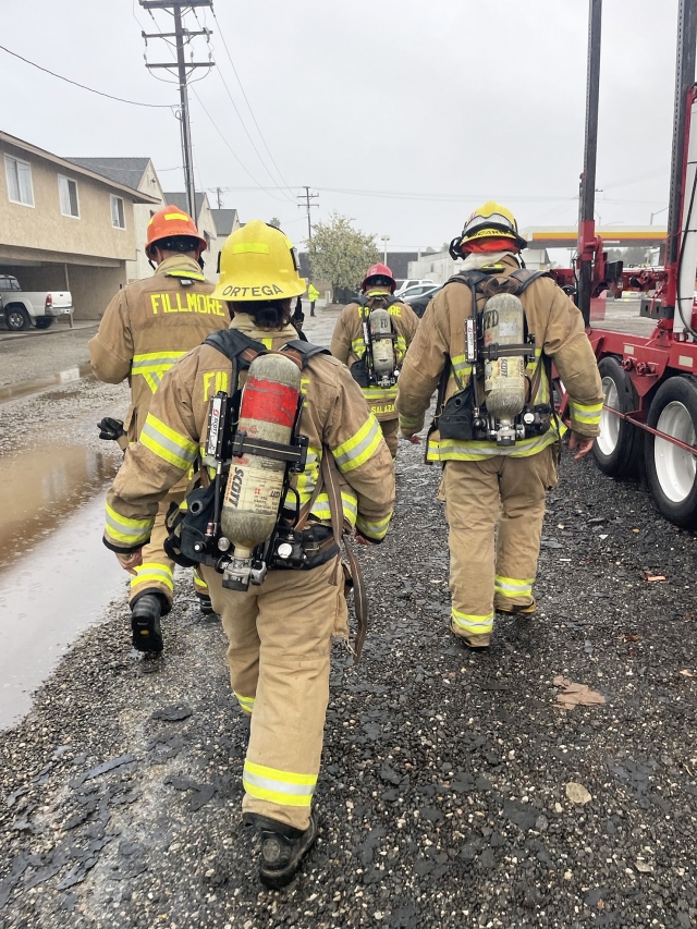 On Thursday afternoon, February 6th, Fillmore Fire Department responded to a hazardous condition report behind Ay! Chihuahua’s restaurant, due to a reported strong smell of oil. Firefighters arrived on scene and evaluated the situation, observing an unknown type of oil running down the alley gutter. It was unclear where the oil was coming from. Firefighters on the scene called public works to bring in dirt so that the oil could be absorbed. Photo credit Angel Esquivel.