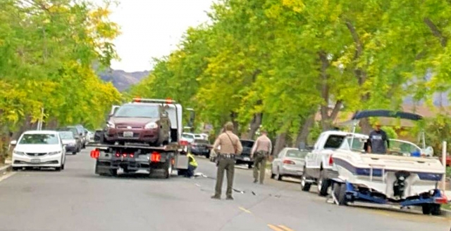 At approximately 5:30pm on Sunday, May 16th, a car hit a parked boat on B Street, south of Sespe Avenue. The boat and another parked car sustained some damage; one car was towed away. Sheriffs blocked off B Street for an hour until the accident was cleared.
