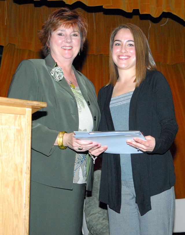 City Employee of the Year Angela Mumme and Supervisor Kathy Long.