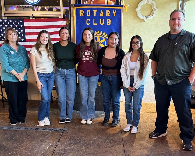 At last week’s Fillmore Rotary meeting Cindy Blatt, who works with the Club, introduced the Officers of the Interact Club of FHS; Presley McLain-Vice President, Aerin Garcia-Secretary, Daniela Curiel-Rotary Liaison, Alexa Martinez-Treasurer, Rudy Guerrero-President, and Jeremiah MacMahon-Advisor. Pictured above is Rotary President Anna Reilley, along with the Interact Club after their presentation. Not pictured Cindy Blatt.