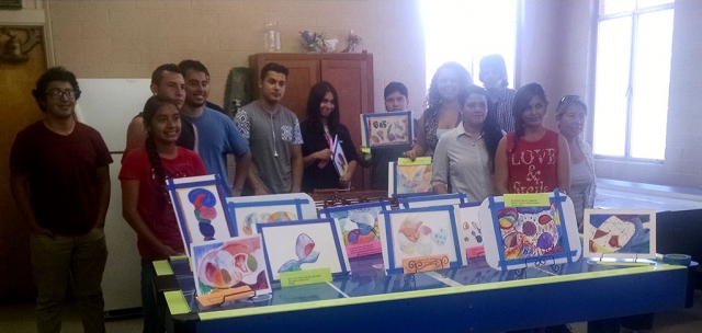 One step art class with artist Wana Klausen.