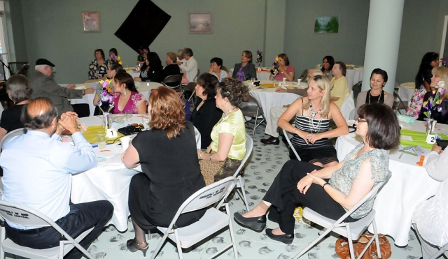 The Soroptimist Club Installation Dinner would like to thank: Joe Aguirre, Assembly of God Church, Bella’s Teas & Treats, Boys & Girls Club of Santa Clara Valley, Central Station Bar & Grill, the Cottage on Main-Denise Pomboonreung, Cookie Lee Jewelry-Ari Larson, Faith Community Church, Fillmore Foursquare Church, “Taste of the Valley” All Natural Lemonade, Partylite-Tammy Hobson, Mike Sarahang, and Brooks, David and Hobson Families.