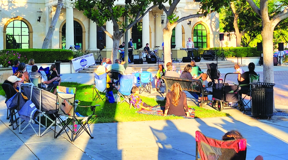 Last Friday, July 26, crowds enjoyed the music as well as the food trucks along with some dancing as the sun went down on Friday night. Don’t miss this week’s show which will feature Mac & D. For more information visit https://www.facebook.com/cityoffillmore or https://www.facebook.com/cityoffillmore.