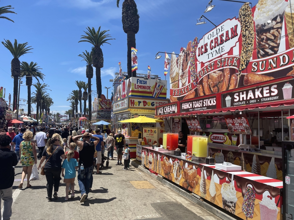 Tons of rides and food attractions are waiting for you at this year’s Ventura County Fair. Come enjoy the ocean air and Uptown Funk flair of the Bruno Mars Tribute, or the tributes to Kenny Chesney, Zac Brown, Jimmy Buffet, Morgan Wallen, and the Spazmatics. Or get your groove on at the Flying U Rodeo! Inset, Petunia the Spider Pig and Bubbles are waiting to showoff their natural beauty to visitors! Photo credit Angel Esquivel.