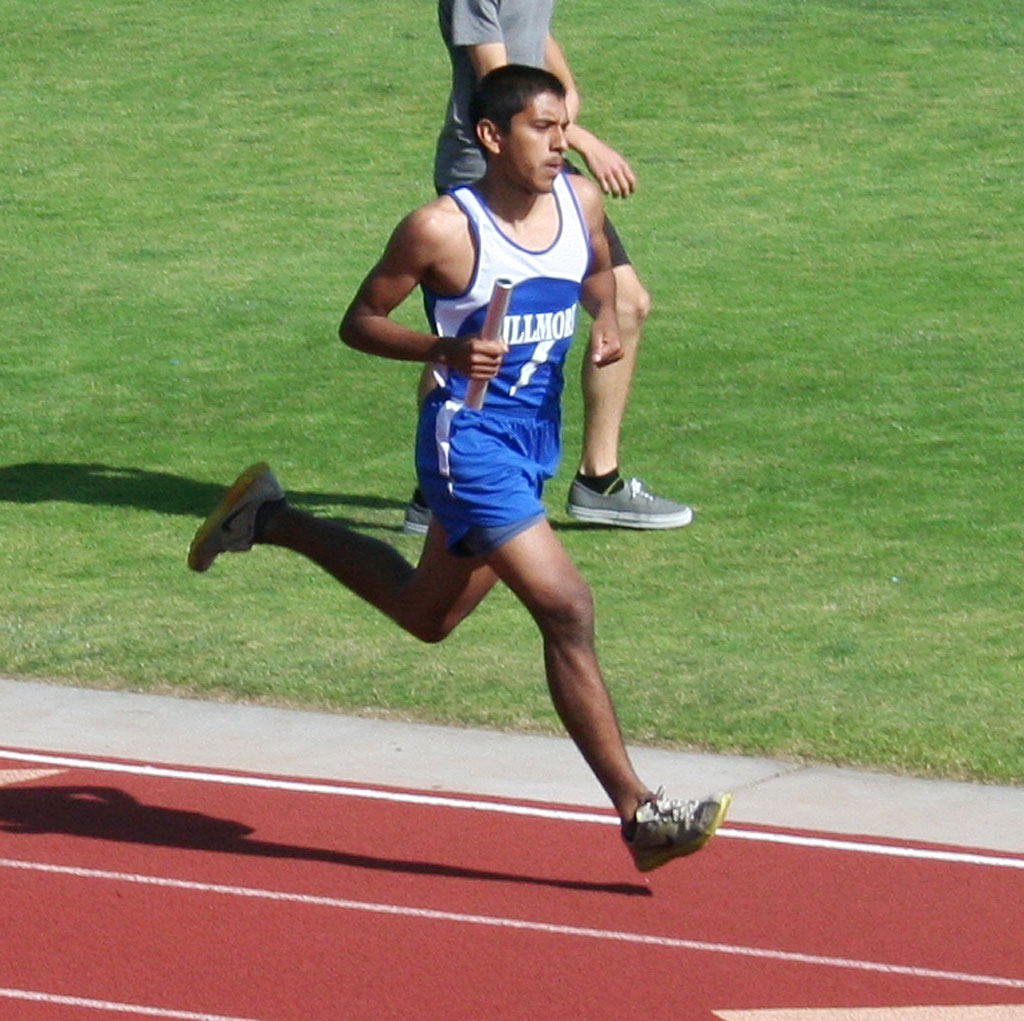 track-05-02-12-2-Jordan-Mendoza.jpg